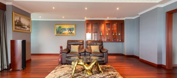 2 bedrooms Condo in Pattaya, Thailand No. 3885 2