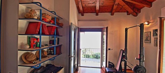 4 غرف نوم فيلا في Baveno, Italy رقم 166406 27