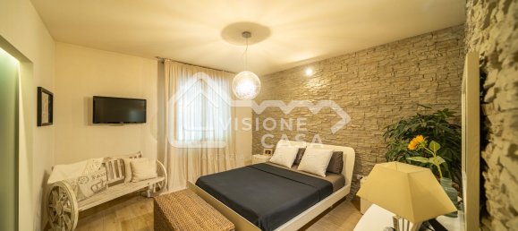 5 bedrooms Duplex in Reggio Emilia, Italy No. 349381 6