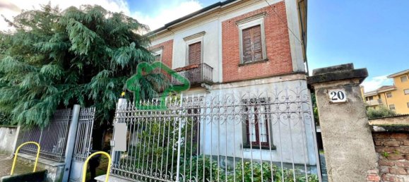 Villa de 6 dormitorios en Lodi, Italy No. 117780 3