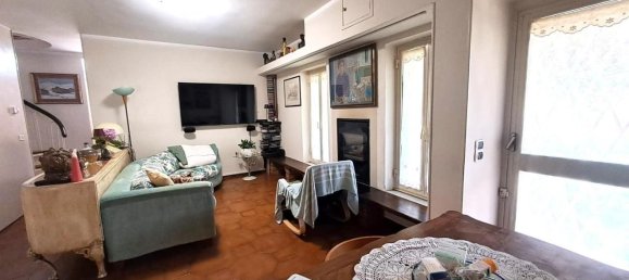 5 rooms Villa in Massa, Italy No. 105322 11