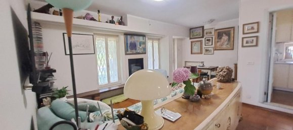 5 rooms Villa in Massa, Italy No. 105322 6