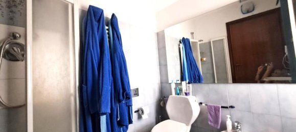 5 rooms Villa in Massa, Italy No. 105322 21