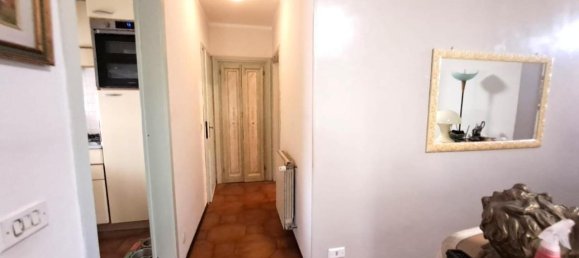 5 rooms Villa in Massa, Italy No. 105322 20