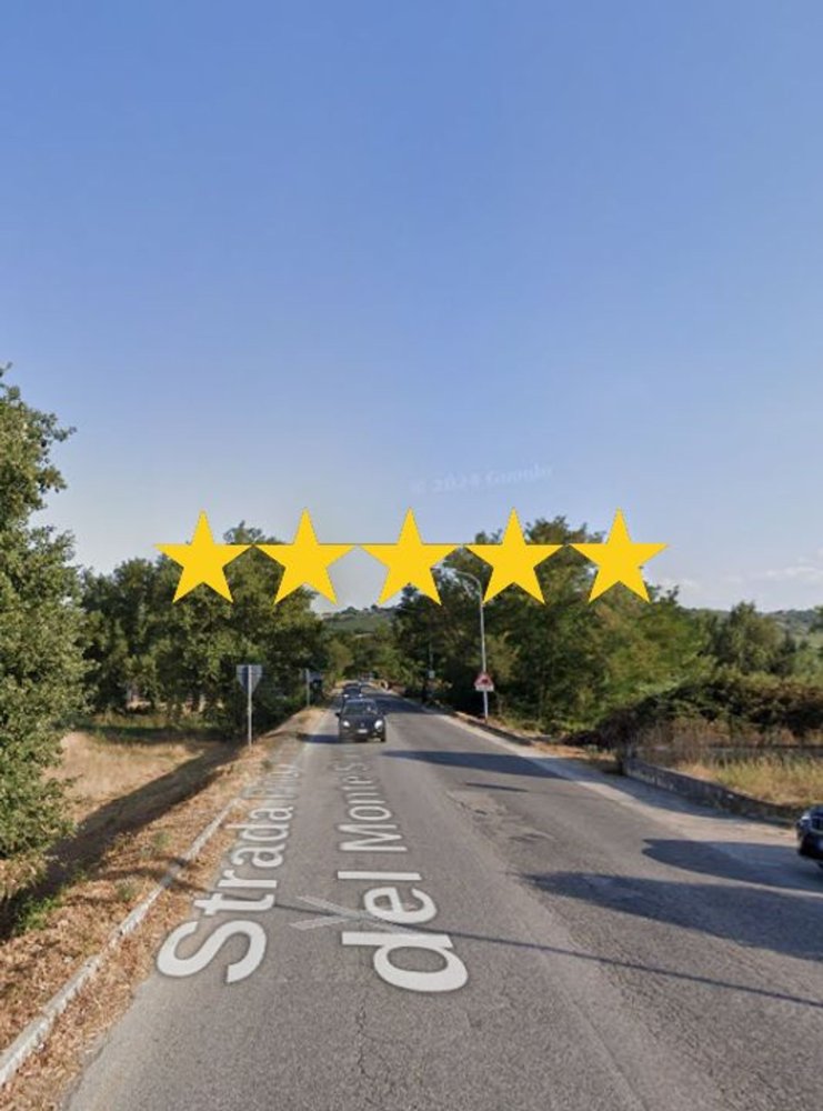 5 rooms Apartment in Montecassiano, Italy No. 96667