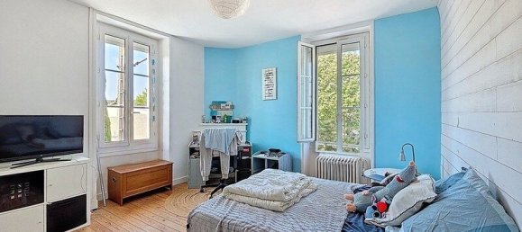 3 Schlafzimmer Haus in Thouars, France, Nr. 303968 9