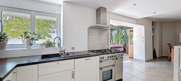 3 Schlafzimmer Haus in Thouars, France, Nr. 303968 2