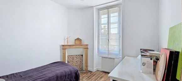 3 Schlafzimmer Haus in Thouars, France, Nr. 303968 8