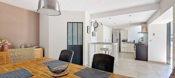 3 Schlafzimmer Haus in Thouars, France, Nr. 303968 5