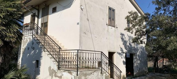 4 rooms House in Orbetello, Italy No. 124623 5