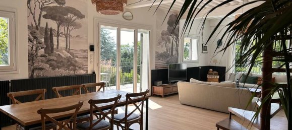 Дом с 5 спальнями в Нерон, Франция № 328278 3