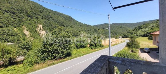 3 chambres Appartement à Isola del Cantone, Italy No. 74442 17