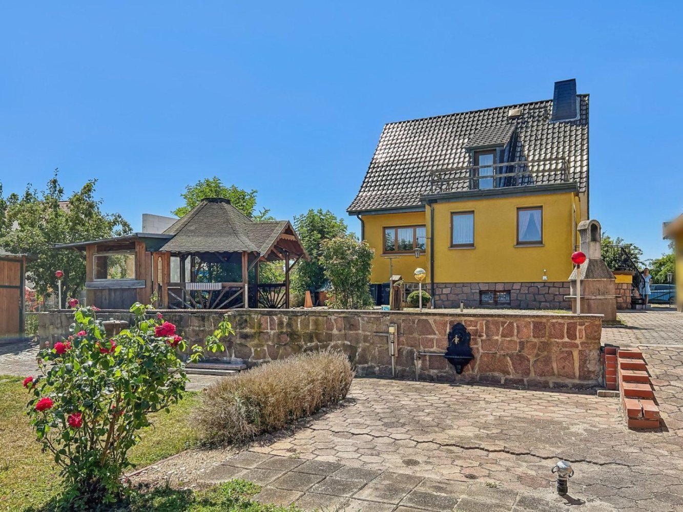 4 rooms House in Wittenberg, Germany No. 171122