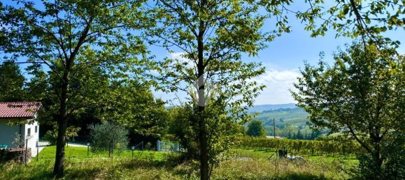 2467m² Land in Castana, Italy No. 131552 3