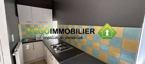 2 Schlafzimmer Haus in Les Herbiers, France, Nr. 340661 4