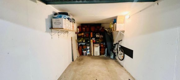 Garage in Cabiate, Italy 16m², Nr. 362342 3