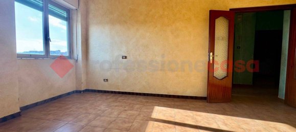 2 Schlafzimmer Wohnung in Catania, Italy, Nr. 87151 6