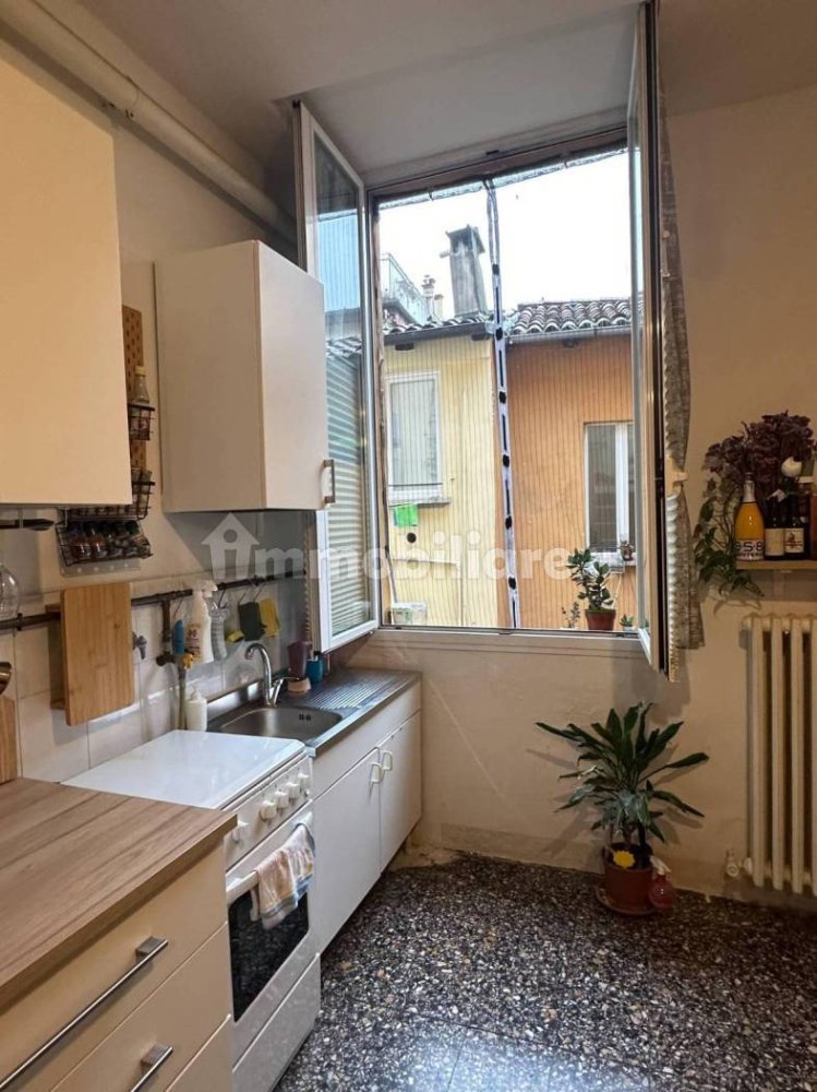 2 bedrooms Apartment in Bologna, Italy No. 162735