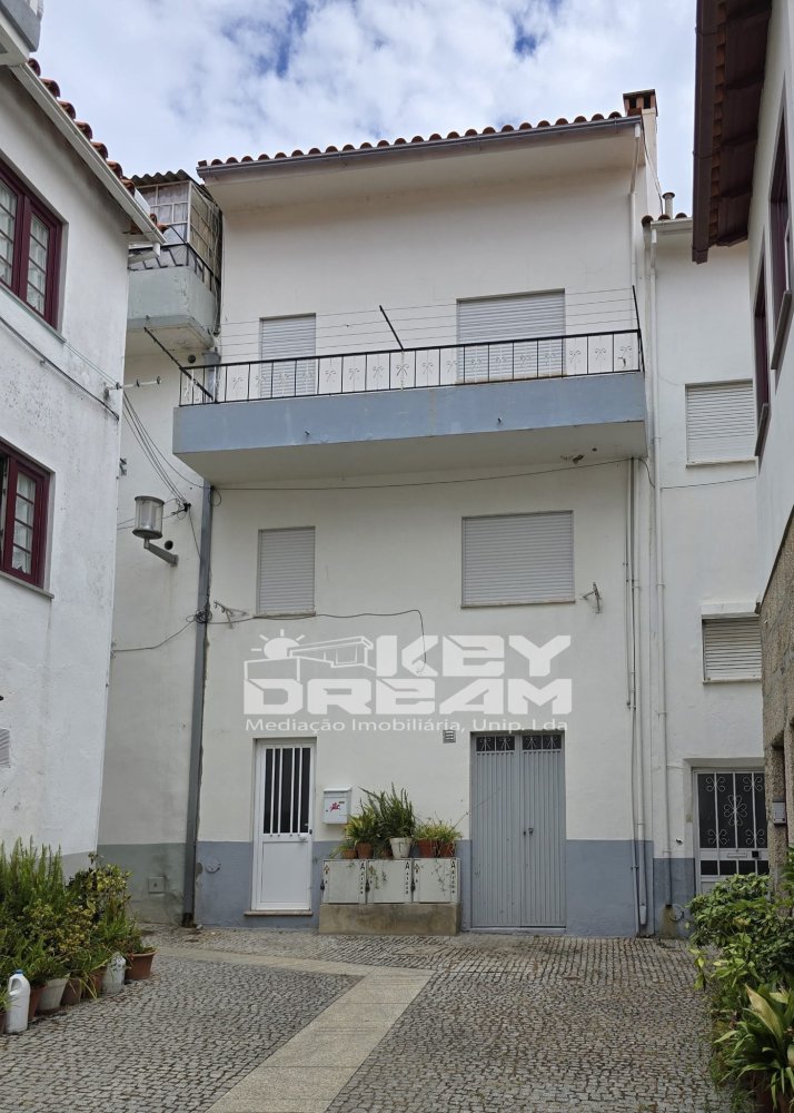 3 bedrooms House in Manteigas, Portugal No. 308830