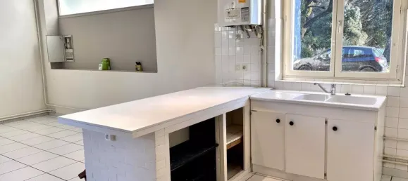 Apartamento de 1 dormitorio en Voiron, France No. 299761 5