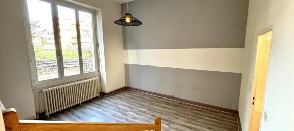 Apartamento de 1 dormitorio en Voiron, France No. 299761 3