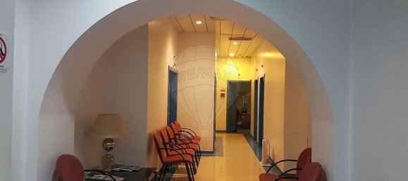  مستودع في Lisbon, Portugal 236متر مربع رقم 74706 2