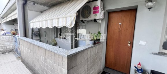 2 rooms Apartment in Vertemate con Minoprio, Italy No. 303555 6