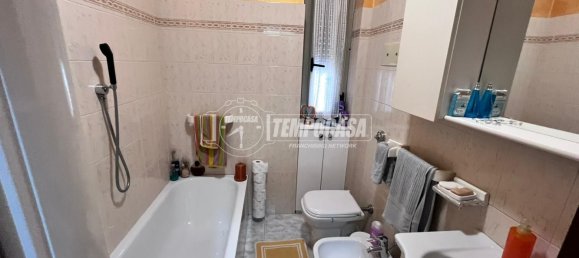 2 rooms Apartment in Vertemate con Minoprio, Italy No. 303555 4