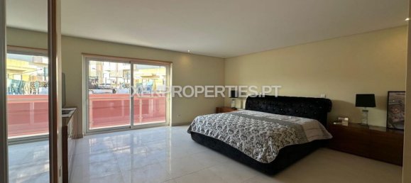 5 bedrooms House in Quarteira, Portugal No. 180697 9