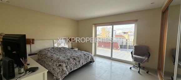 5 bedrooms House in Quarteira, Portugal No. 180697 10