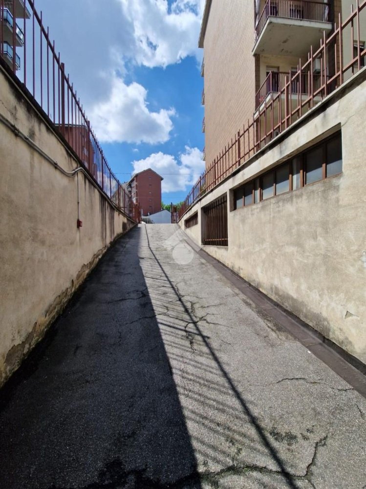  مستودع في Turin, Italy 160متر مربع رقم 155789