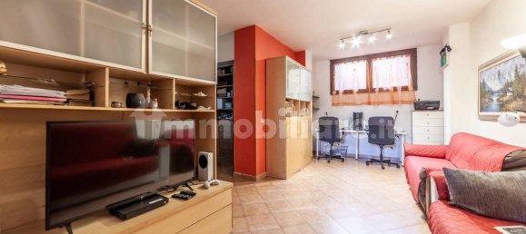 4 Schlafzimmer Haus in Guidonia Montecelio, Italy, Nr. 284907 7
