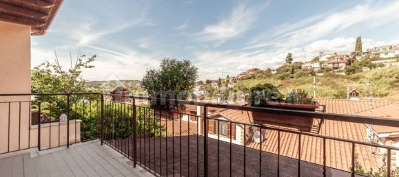 4 Schlafzimmer Haus in Guidonia Montecelio, Italy, Nr. 284907 18