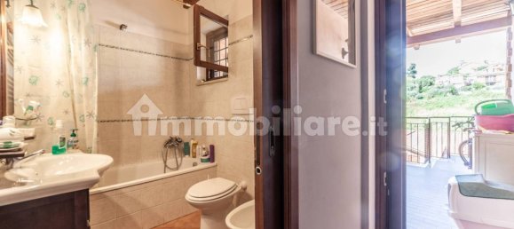 4 Schlafzimmer Haus in Guidonia Montecelio, Italy, Nr. 284907 16