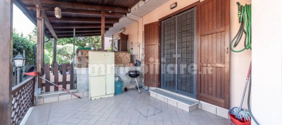 4 Schlafzimmer Haus in Guidonia Montecelio, Italy, Nr. 284907 29