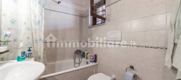 4 Schlafzimmer Haus in Guidonia Montecelio, Italy, Nr. 284907 15