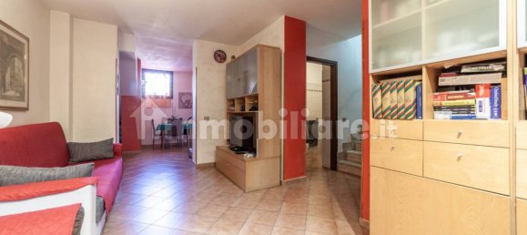4 Schlafzimmer Haus in Guidonia Montecelio, Italy, Nr. 284907 5