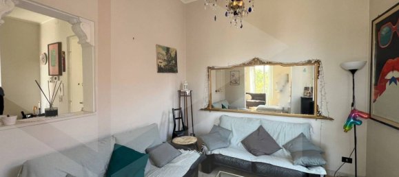 Propiedad comercial de 4 habitaciónes en Bari, Italy No. 26419 27