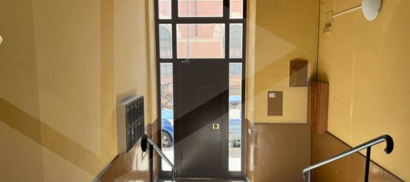 Propiedad comercial de 4 habitaciónes en Bari, Italy No. 26419 44