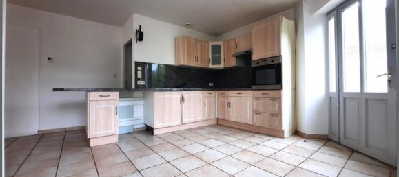 3 bedrooms House in Bressuire, France No. 301536 16