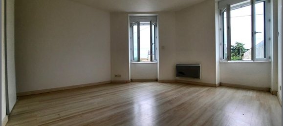 3 bedrooms House in Bressuire, France No. 301536 5