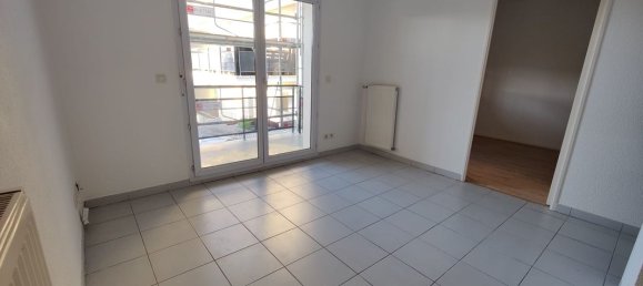 1 bedroom Apartment in Essonne, France No. 188175 3