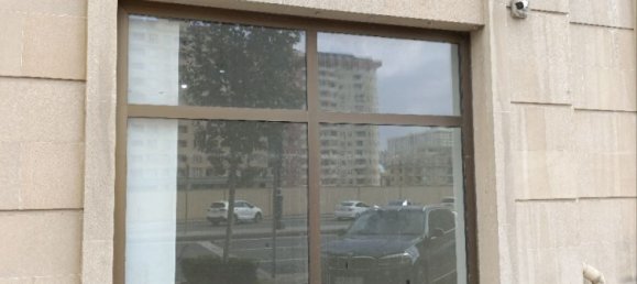 550m² Commercial property in Khatay, Azerbaijan No. 1105 4