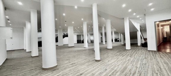 750m² Commercial property in Machico, Portugal No. 208479 3