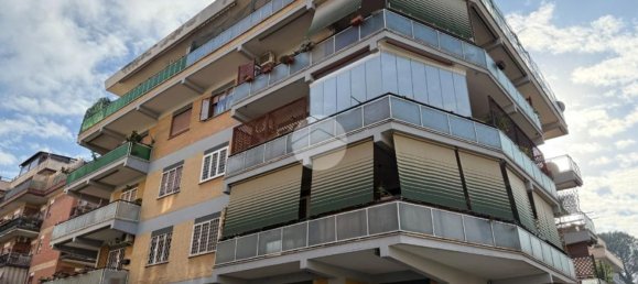 3 rooms Apartment in Rome, Italy No. 121381 40