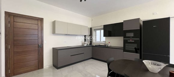 Apartamento de 3 dormitorios en Marsaskala, Malta No. 10380 9