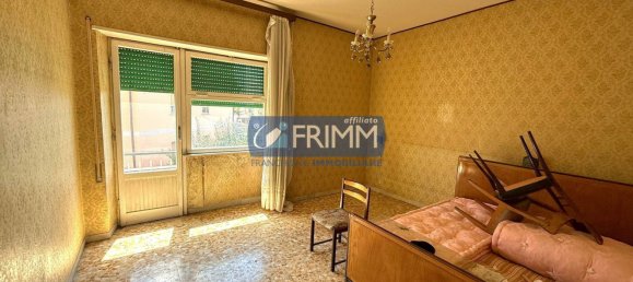 5-Zimmer Wohnung in Cave, Italy, Nr. 266698 2