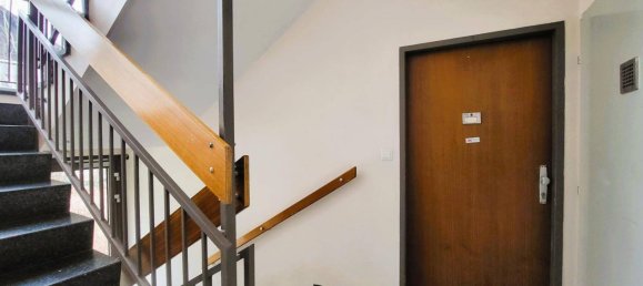 3-salle Appartement à St. Polten, Austria No. 224090 3