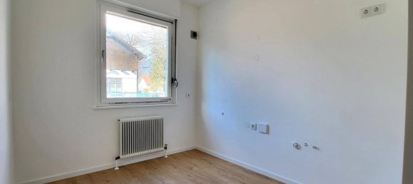 3-salle Appartement à St. Polten, Austria No. 224090 5