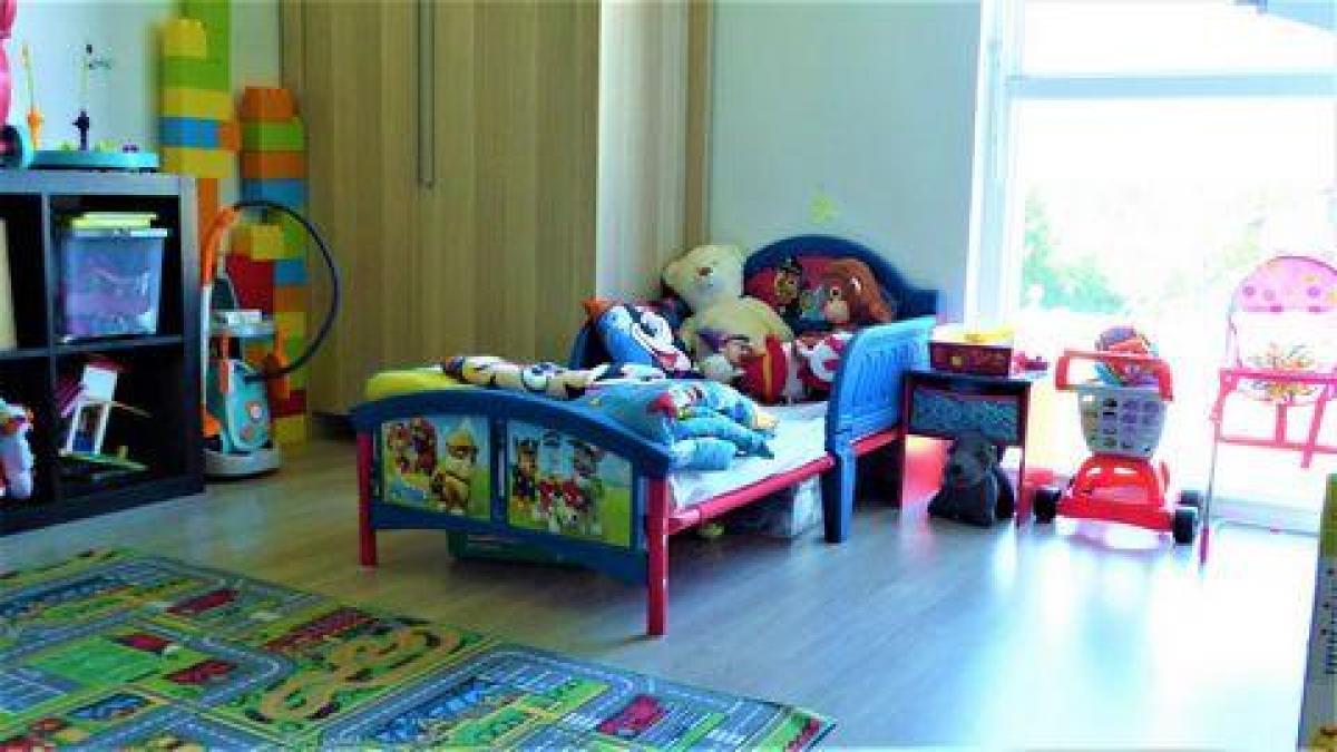 Кондоминиум  с 2 спальнями в Гриньон, Франция № 35892